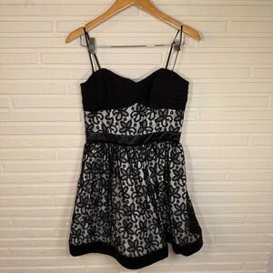 Betsey Johnson Vintage Black and White Floral Lace Dress, Women’s Size 8